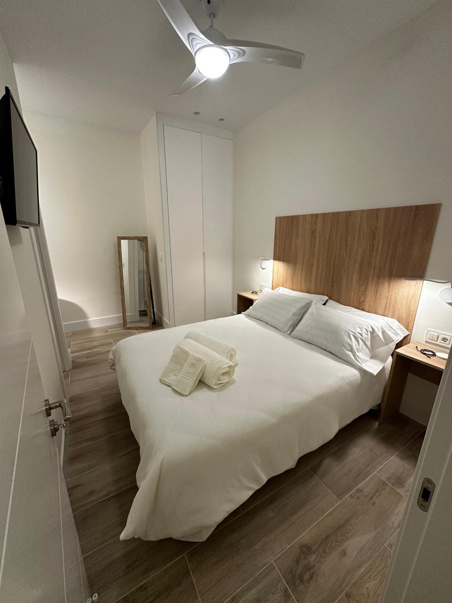 Apartamentos Moncloa Madri Exterior foto